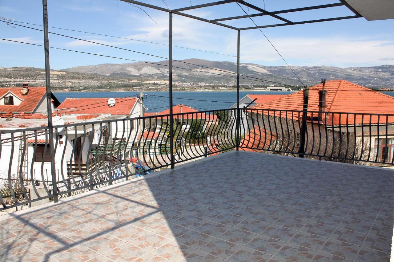 Apartments By The Sea Mastrinka, Ciovo - 4836 Trogir Dış mekan fotoğraf