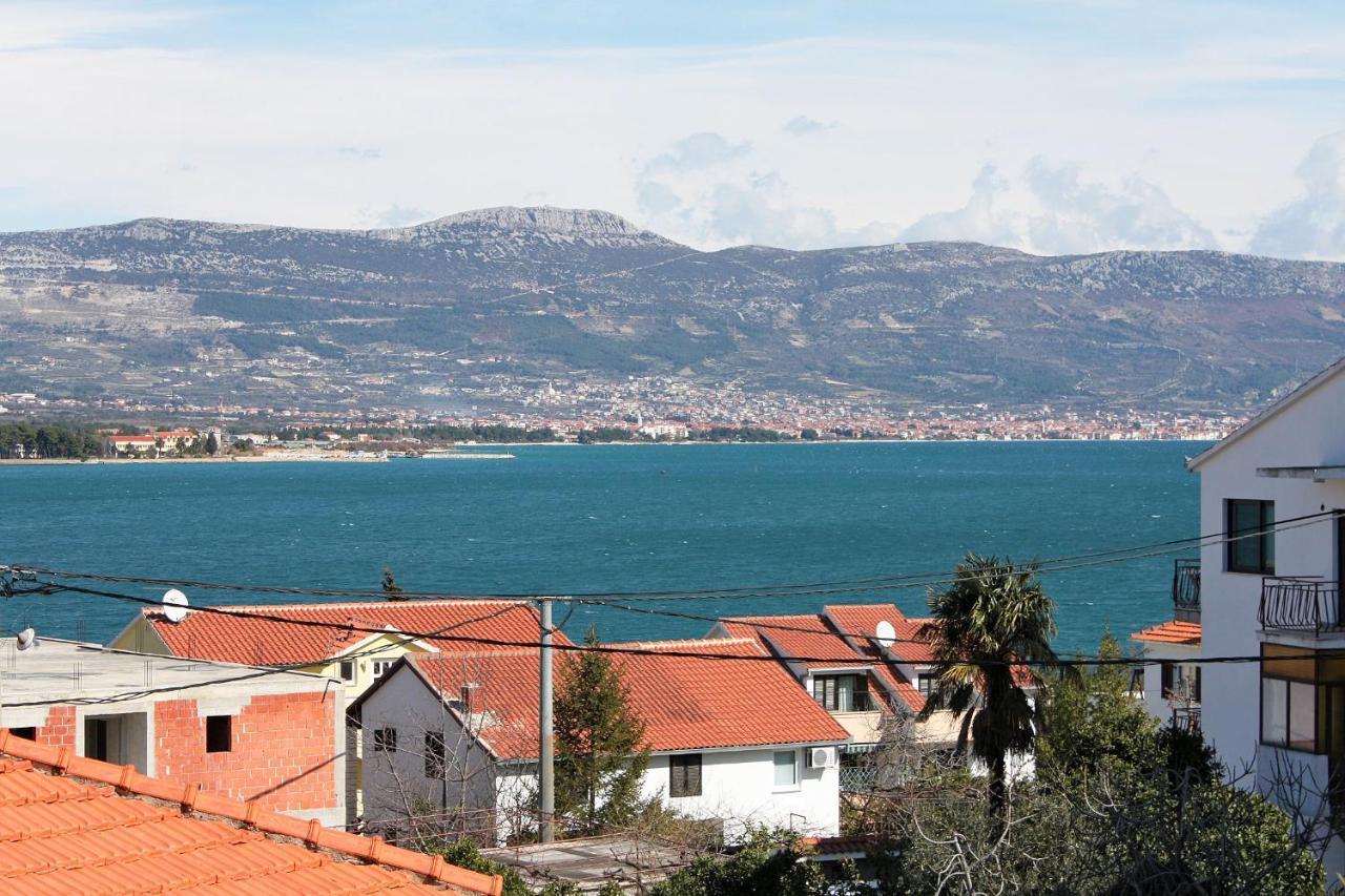 Apartments By The Sea Mastrinka, Ciovo - 4836 Trogir Dış mekan fotoğraf