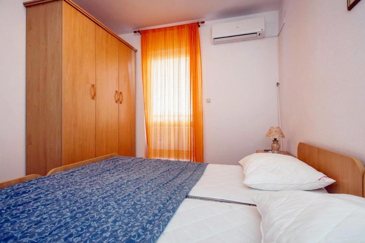Apartments By The Sea Mastrinka, Ciovo - 4836 Trogir Dış mekan fotoğraf
