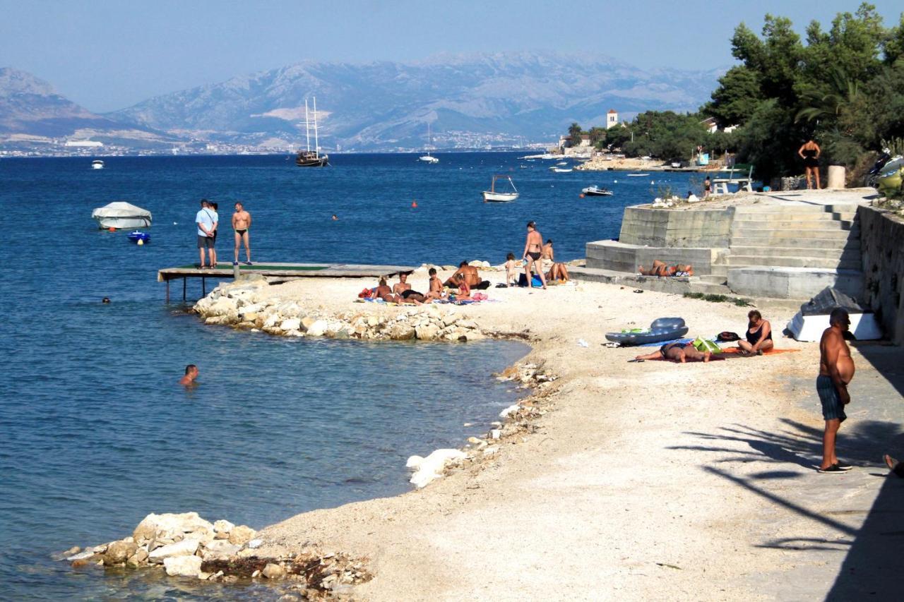 Apartments By The Sea Mastrinka, Ciovo - 4836 Trogir Dış mekan fotoğraf